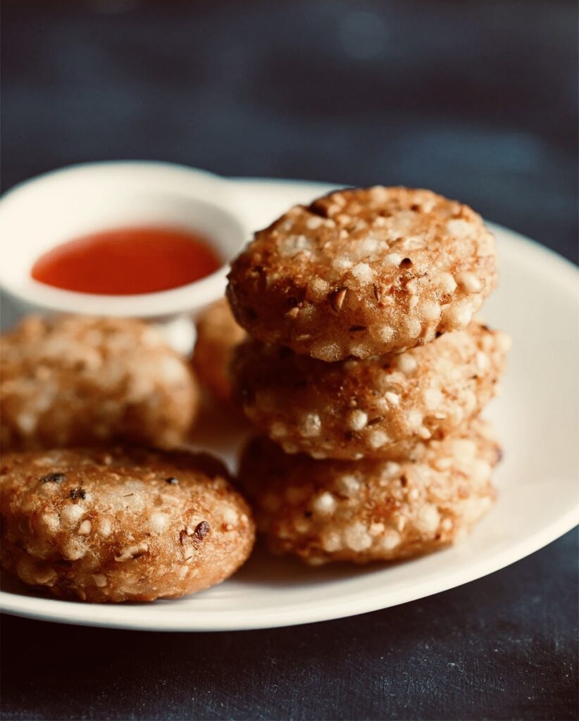 Ingredients of Sabudana vada: