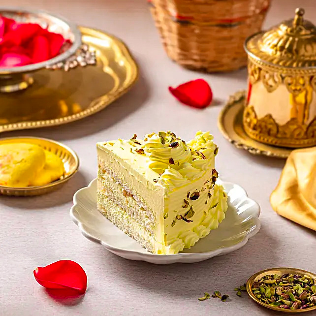 Make Eggless Ras Malai cake