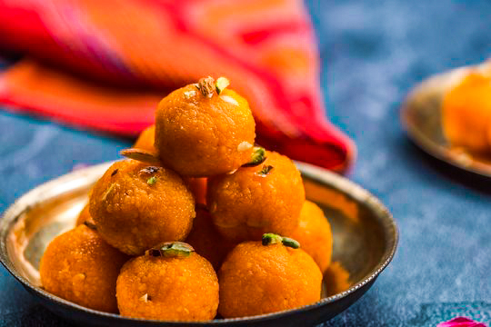 How To Make Motichur Laddu: With 8 Easy Steps.