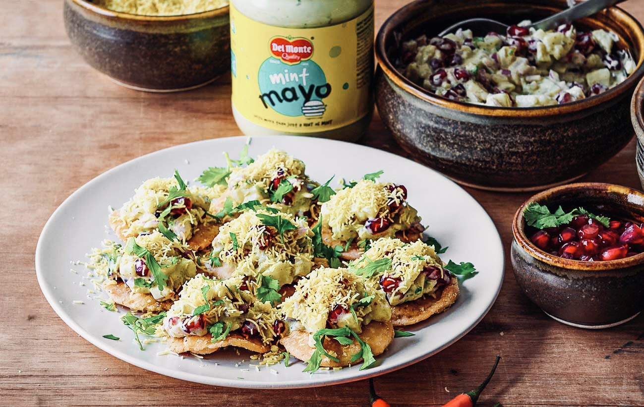 Sev Puri Recipe | With 9 Easy Steps.