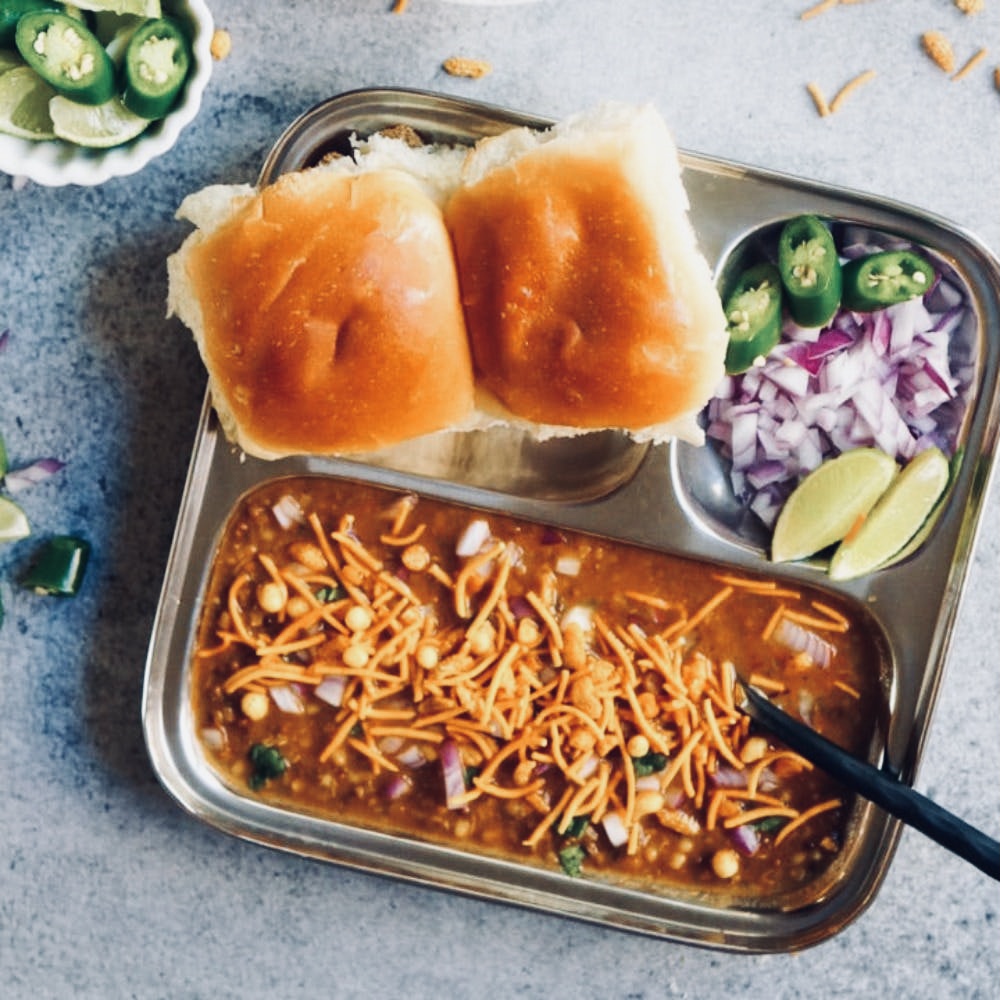 Misal Pav Recipe