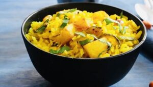 Kanda Batata Poha Recipe | Just in 4 Easy Steps.