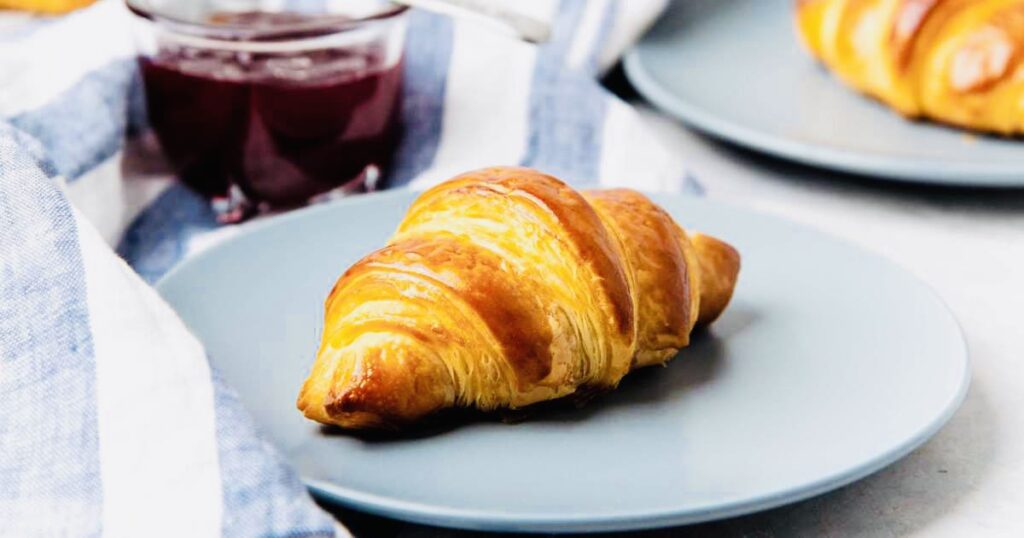 Croissants Recipe | Just In 7 Easy Steps.