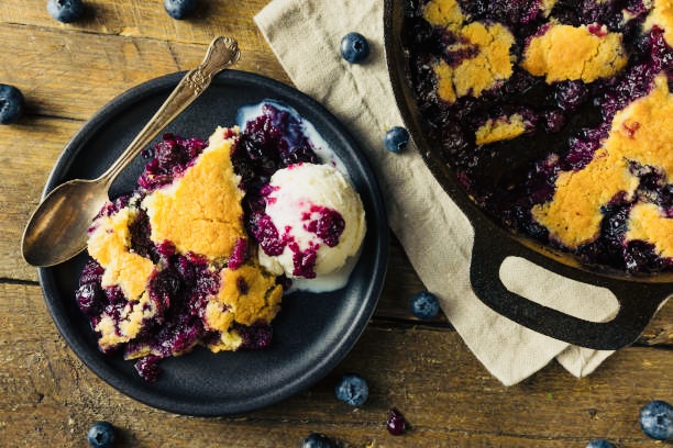 Blackberry Cobbler Recipe | Just In 4 Easy Steps.