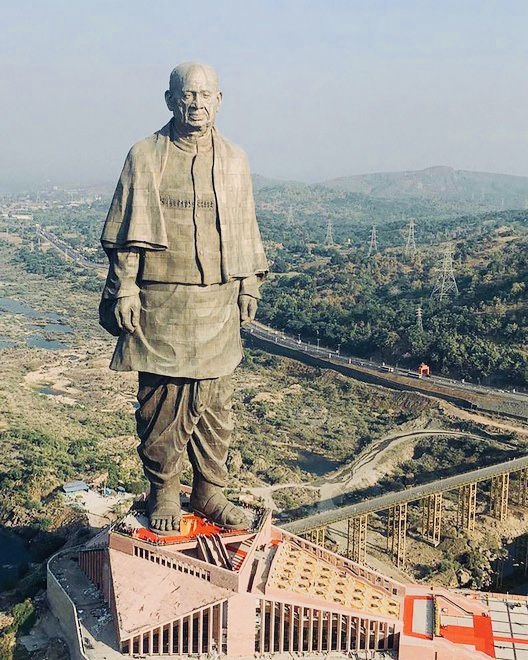 15 Nearest Places Of the Statue of Unity