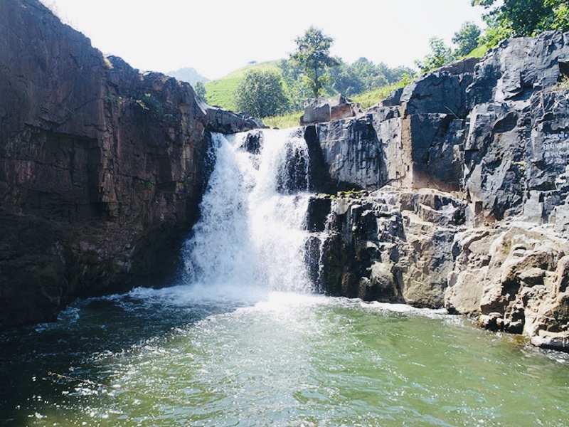 Zarwani Waterfall