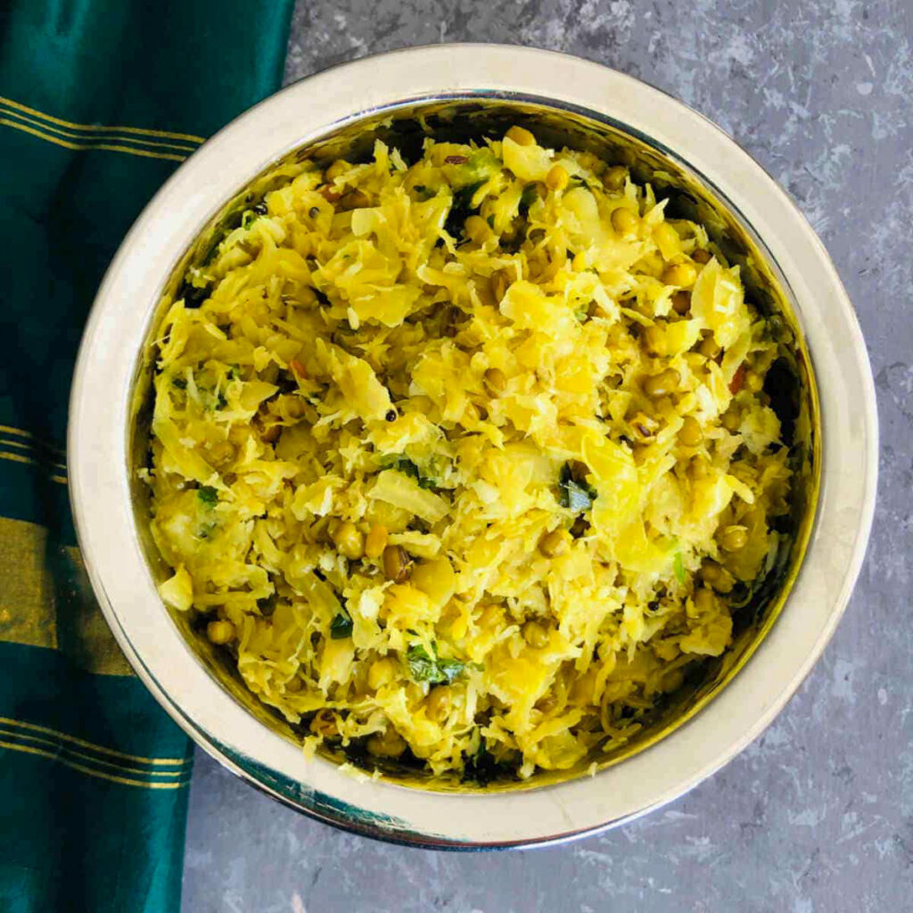 Cabbage Thoran Recipe By Newszzers